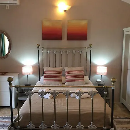 Apartment Paxos Bonzai *