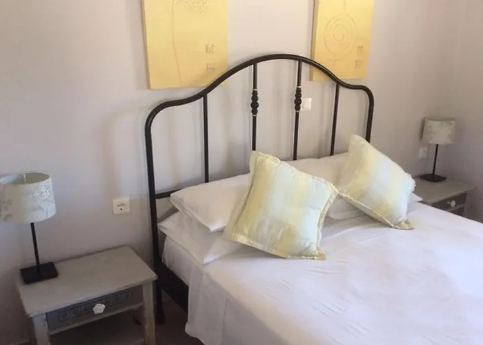 Paxos Bonzai Apartment *